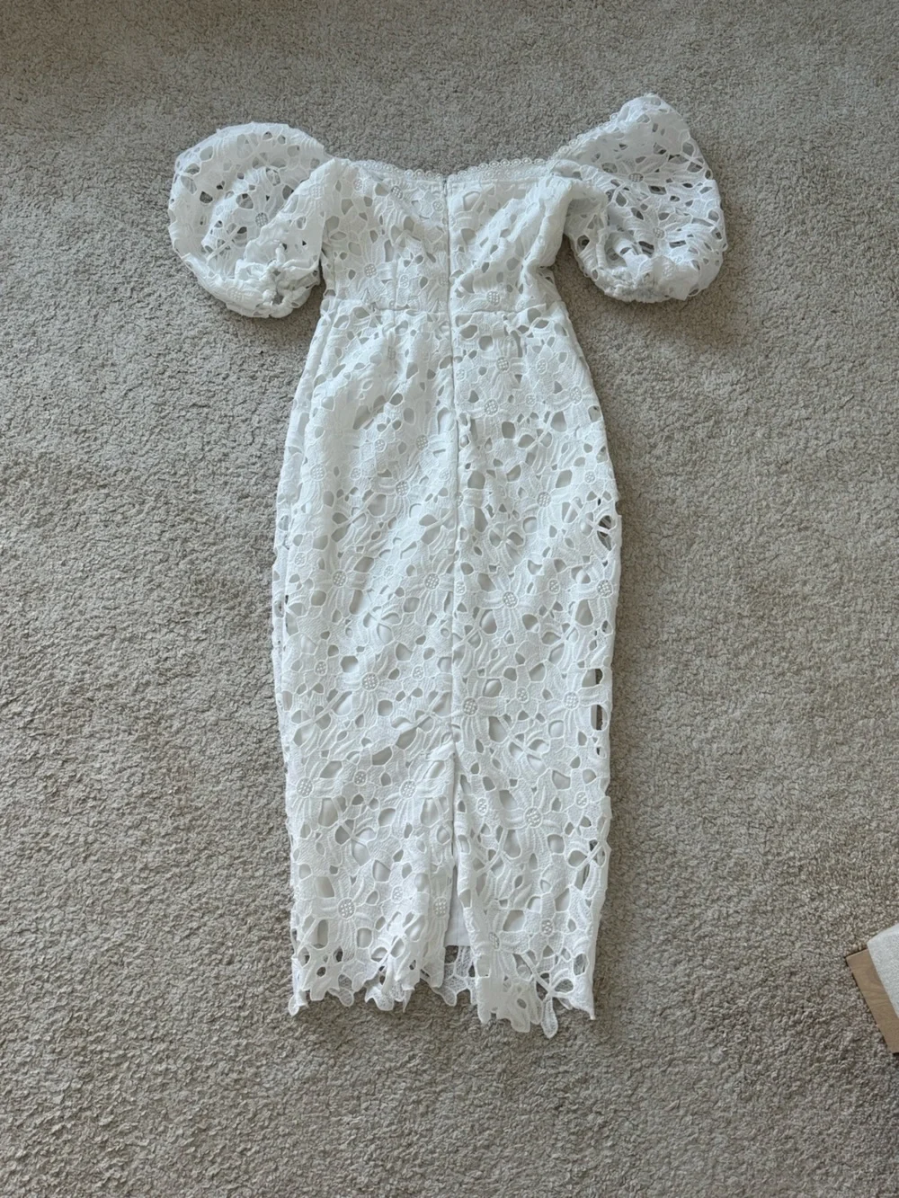 Local European White Off-Shoulder Lace Midi Dress with Puff Sleeves - Picture 2 of 5